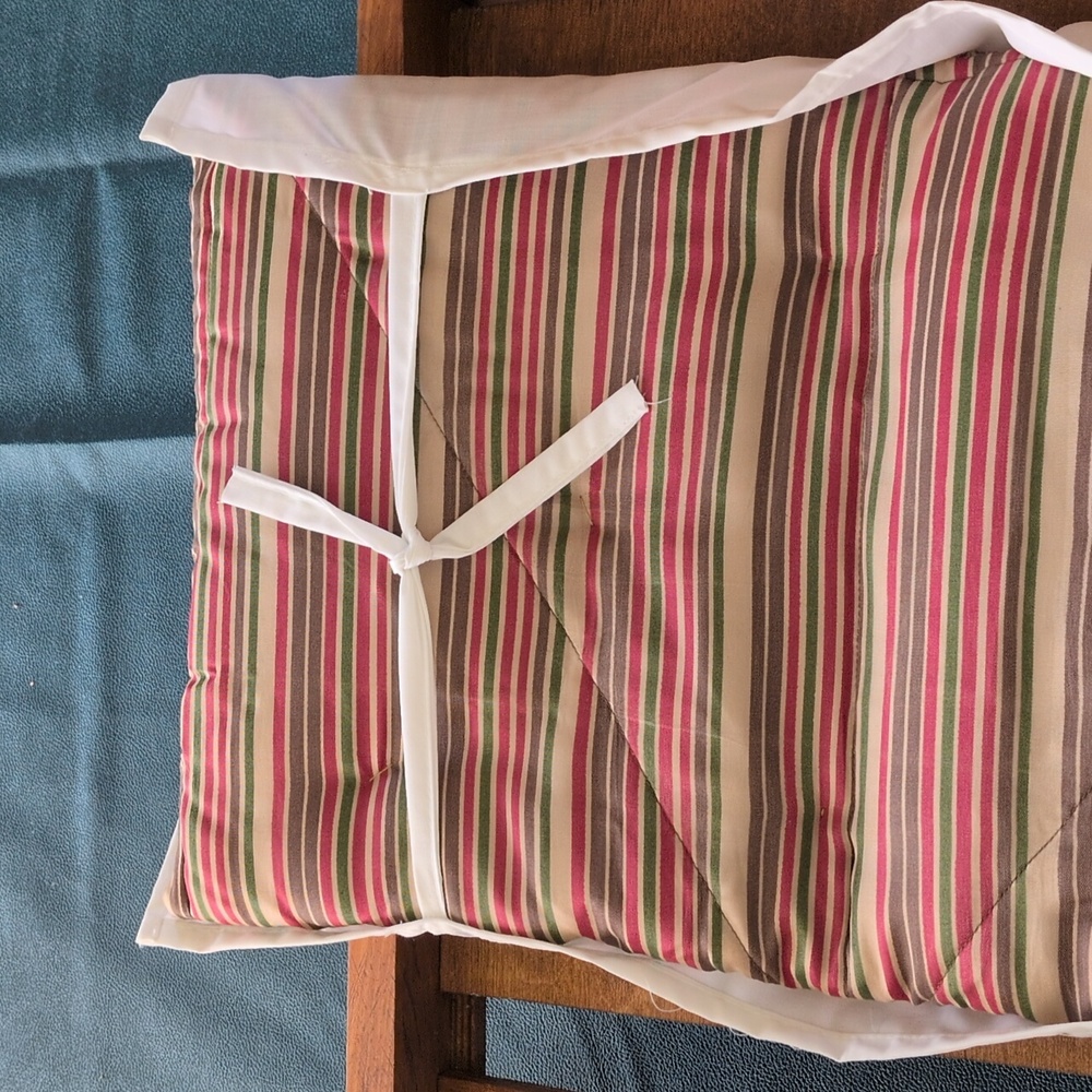 vintage american girl doll sized solid wood Doll Bed. - Picture 4 of 6
